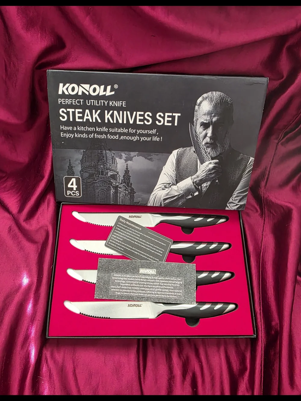NEW- Knoll 4 Piece Steak Knives Set